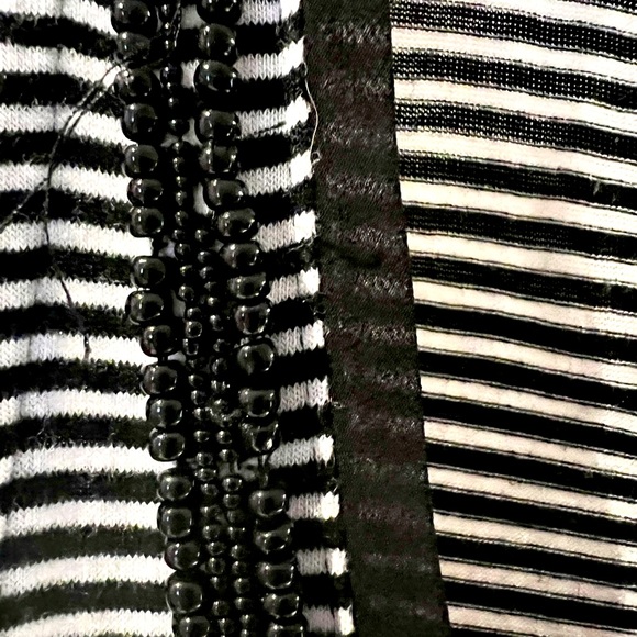 WHBM Sleeveless Black & White Striped V-Neck With Beading - Size Medium - Picture 5 of 5